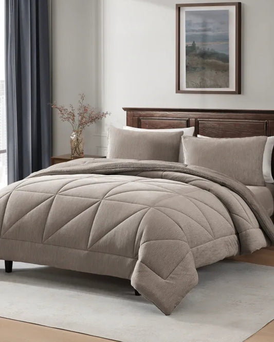 طقم سرير " SNUG " مجوز بيج داكن