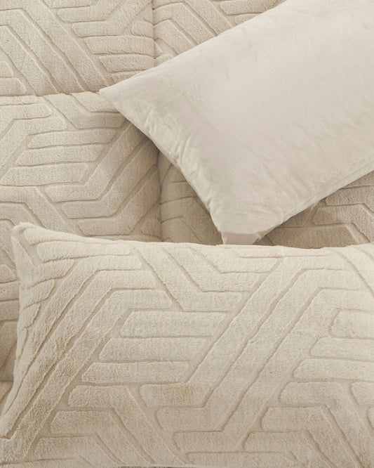 طقم سرير "CHEVRONE " مجوز بيج