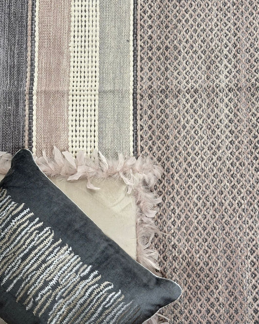 بساط KADAM باللون الرمادي