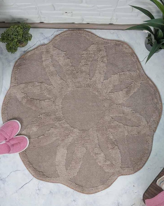 سجادة حمام "Deluxe" كابيتشينو شكل وردة