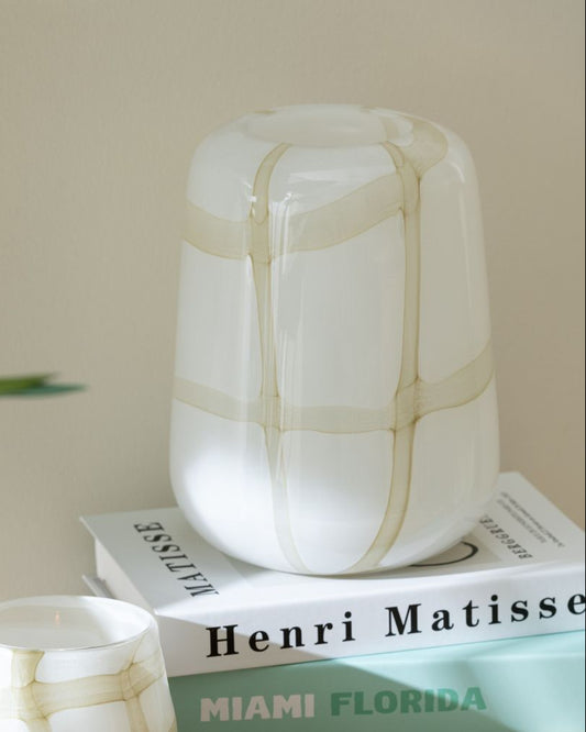 مزهرية "Fuzy "