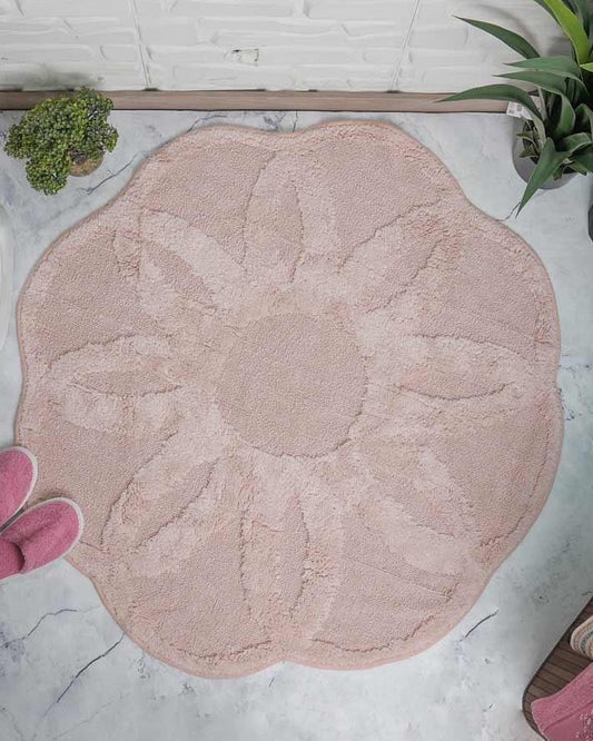 سجادة حمام "Deluxe" اوف وايت شكل وردة