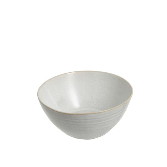 كاس Noa White وسط