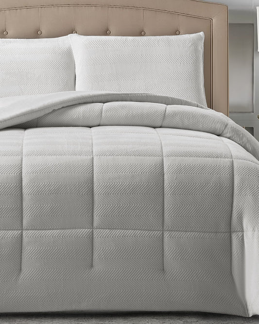 طقم سرير  " JULIE "  مجوز رمادي