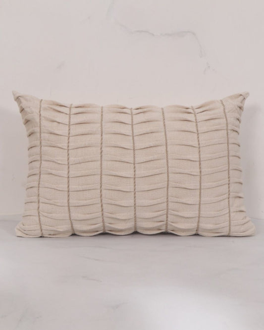 وسادة ديكور "SHAKE" باللون البيج