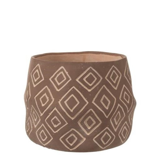 قوارة باطون بنية مخططة